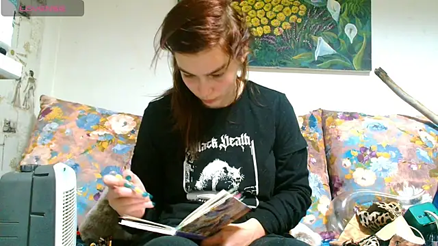 Sophie Bell online show from 03/14/25, 10:38