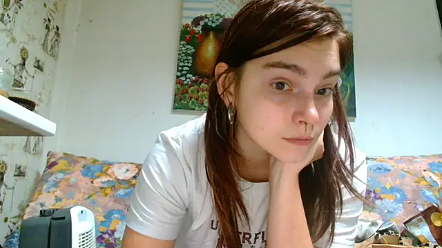 Sophie Bell online show from 03/18/25, 05:33