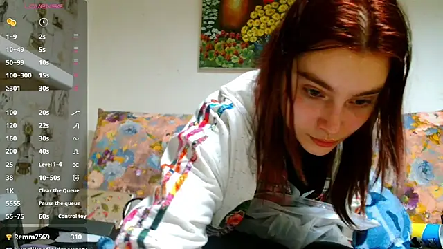 Sophie Bell online show from 02/05/25, 10:22