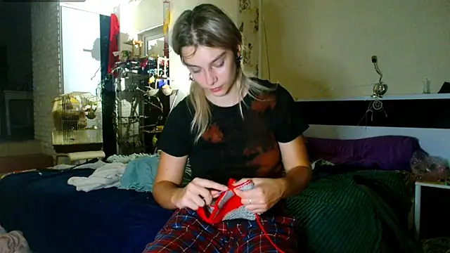 Sophie Bell online show from 09/10/25, 05:01
