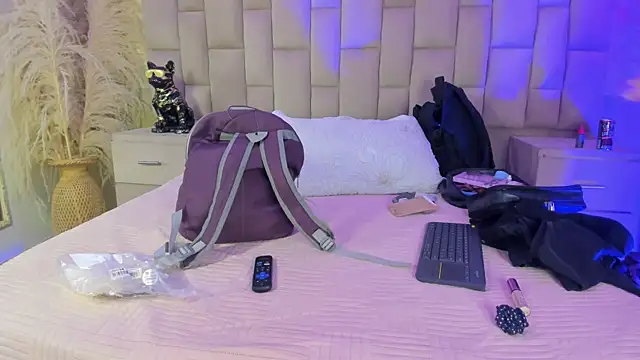 Snapshot of MelodyBliss chatting on 01/18/26, 05:11 MelodyBliss online show from 01/18/26, 05:11