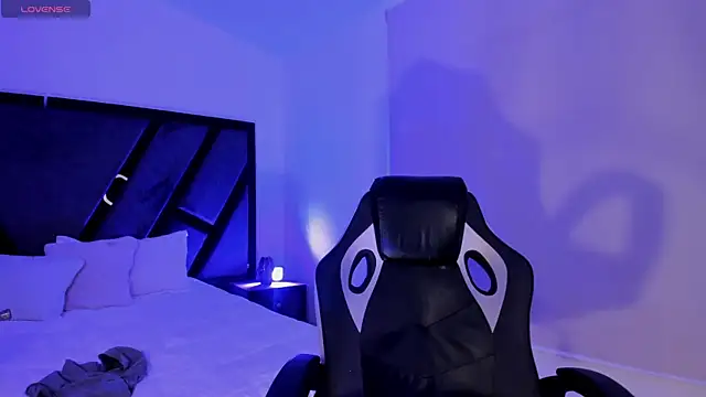 Snapshot of MelodyBliss chatting on 03/31/26, 11:07 MelodyBliss online show from 03/31/26, 11:07