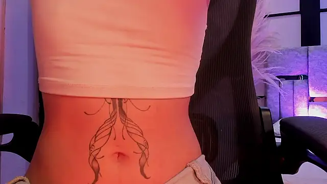 Snapshot of MelodyBliss chatting on 03/21/26, 10:24 MelodyBliss online show from 03/21/26, 10:24