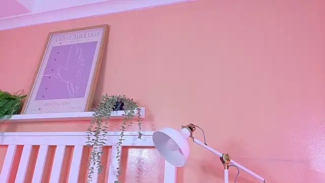 KendalMilleer online show from 12/04/25, 10:25