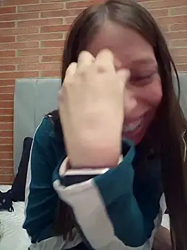 gabi bunny online show from 05/01/26, 10:48