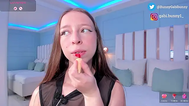 gabi bunny online show from 03/06/26, 06:14