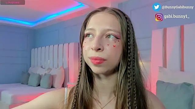 gabi bunny online show from 02/09/26, 05:55