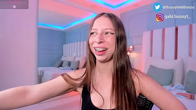 gabi bunny online show from 03/24/26, 05:02