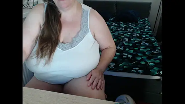 Sweetboobs online show from 09/17/25, 07:16