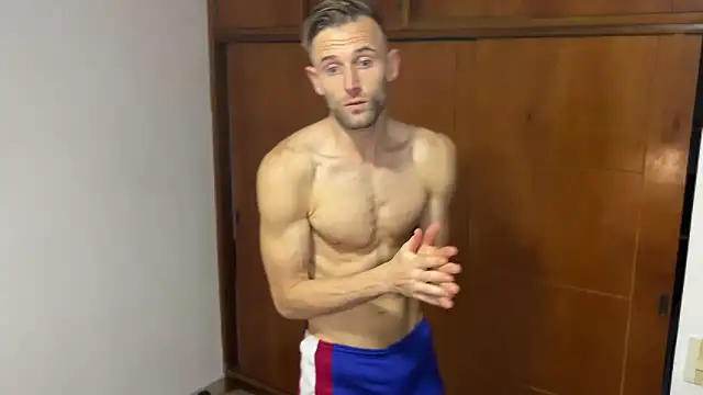 aquilesmade online show from 12/08/24, 03:40