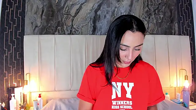 lia sofiia online show from 12/14/25, 09:37