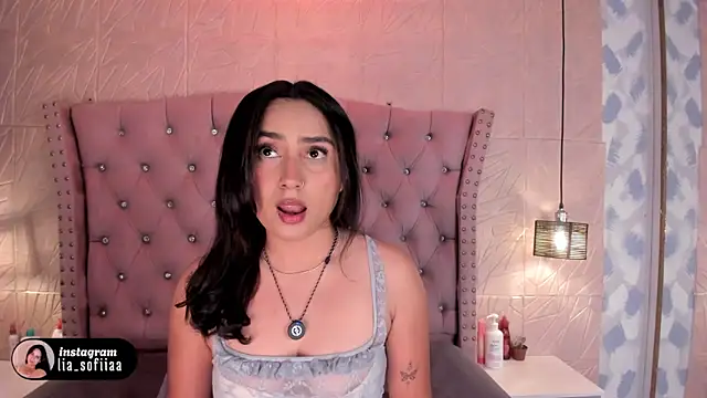 Snapshot of lia_sofiia chatting on 04/04/26, 08:43 lia sofiia online show from 04/04/26, 08:43