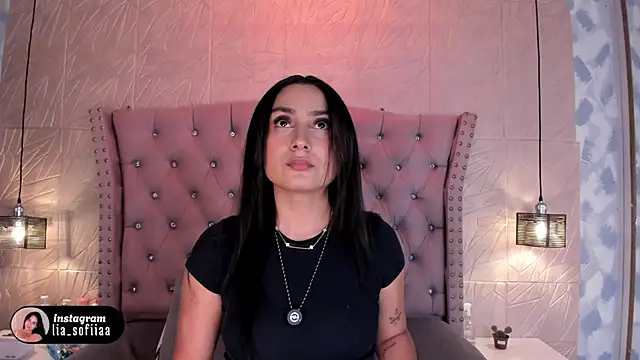 Snapshot of lia_sofiia chatting on 03/07/26, 09:27 lia sofiia online show from 03/07/26, 09:27
