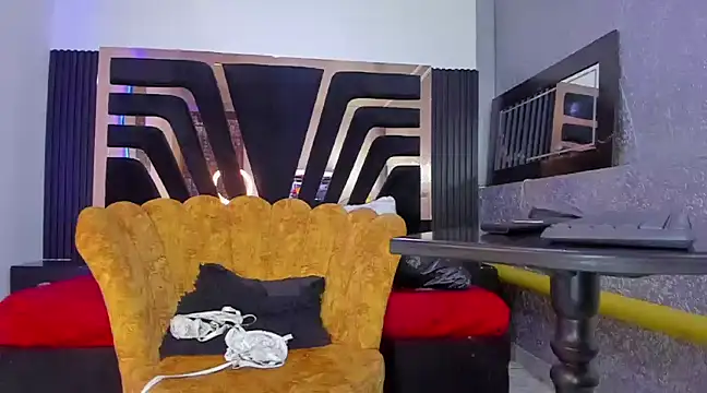 licyEvans online show from 03/17/25, 08:19