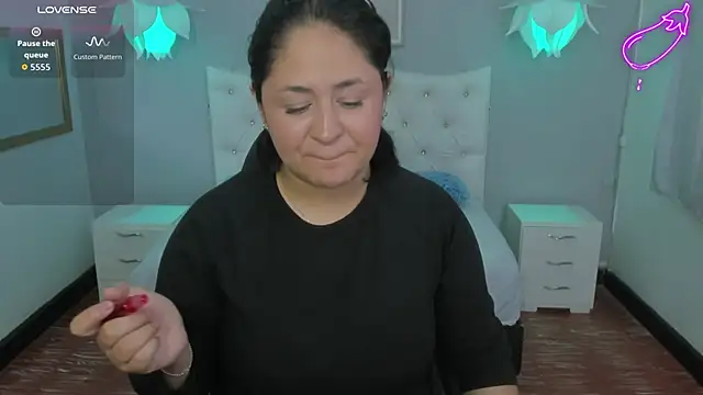 Lisa7 7 online show from 11/18/25, 06:22