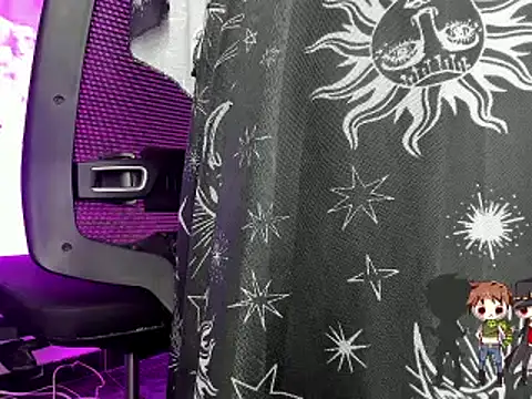 Charlotte Joestar online show from 11/04/25, 04:05