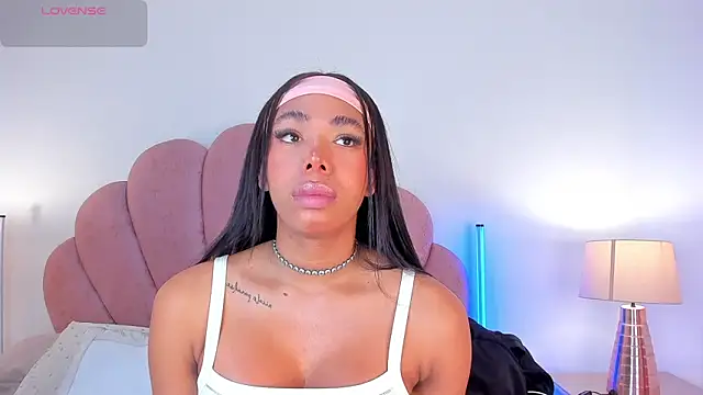 Nicole Paradise online show from 03/02/26, 12:45