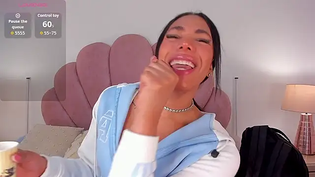 Nicole Paradise online show from 02/19/26, 12:24