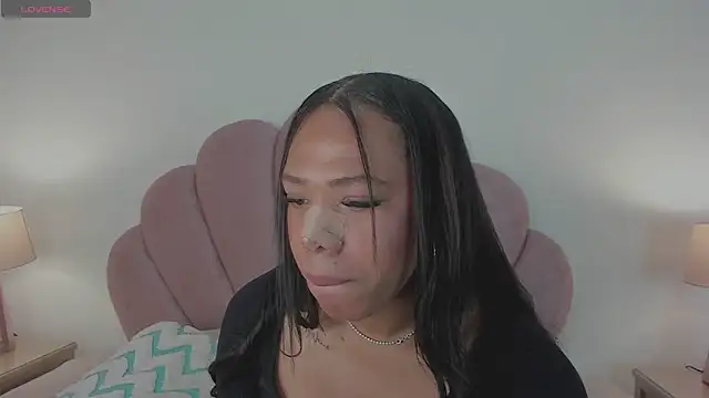 Nicole Paradise online show from 09/15/25, 12:27