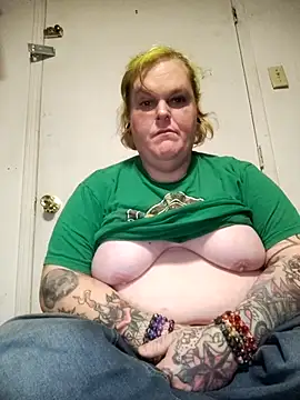 Trans Girl next door420 online show from 03/12/26, 01:15