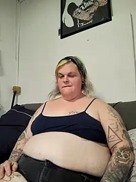 Trans Girl next door420 online show from 04/12/26, 07:17