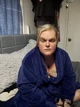 Trans Girl next door420 online show from 03/03/25, 02:28