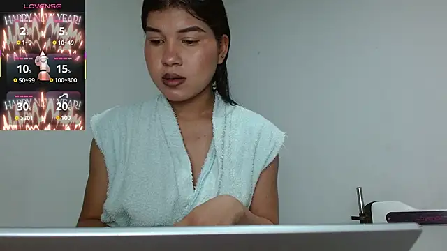 SophiaMeyerst online show from 10/29/25, 02:27