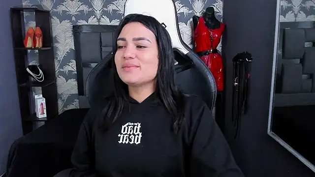 Cumming Tiffani online show from 09/29/25, 11:49
