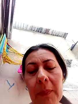 Snapshot of Mia-funny20 chatting on 03/22/25, 02:25 Mia-funny20 online show from 03/22/25, 02:25