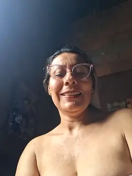 Mia-funny20 online show from 04/17/26, 08:55