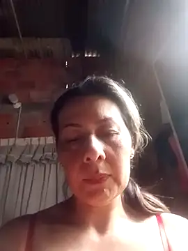 Snapshot of Mia-funny20 chatting on 03/20/25, 07:57 Mia-funny20 online show from 03/20/25, 07:57