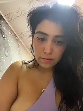 emma  cute   online show from 12/14/25, 11:27