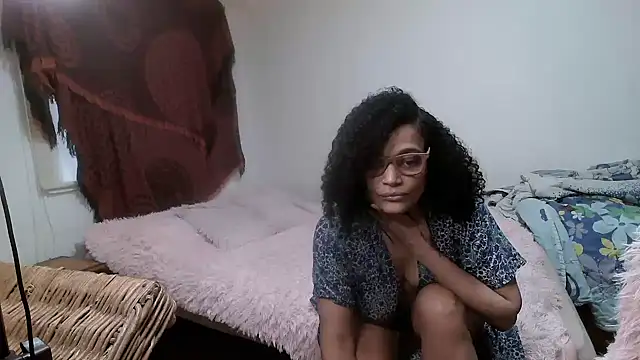 Snapshot of RDENLACASA chatting on 02/16/25, 05:59 RDENLACASA online show from 02/16/25, 05:59