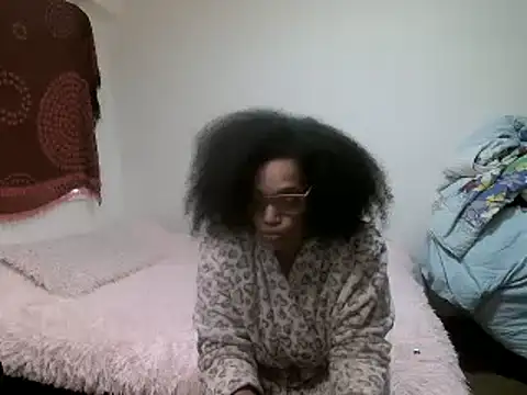 Snapshot of RDENLACASA chatting on 01/24/25, 11:48 RDENLACASA online show from 01/24/25, 11:48