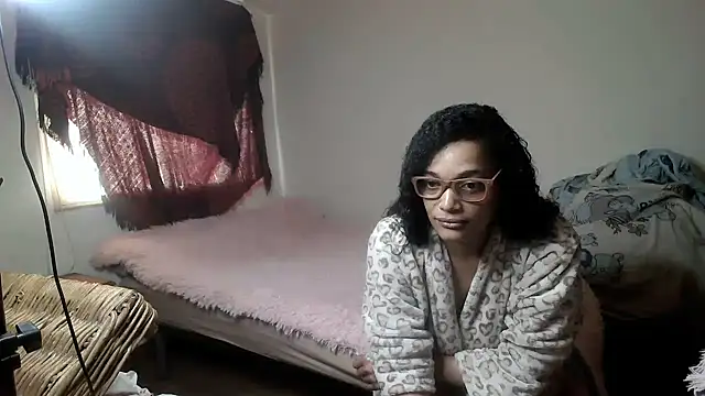 Snapshot of RDENLACASA chatting on 02/08/25, 09:13 RDENLACASA online show from 02/08/25, 09:13