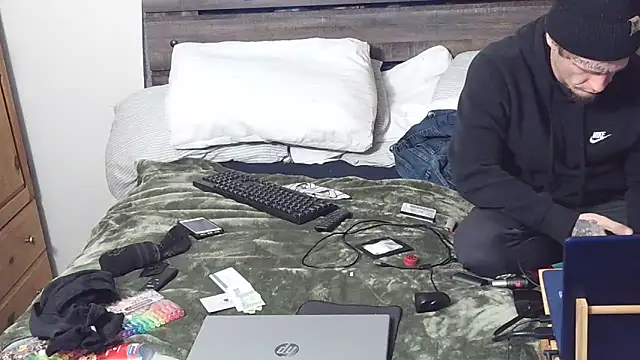 SpAzZ1234 online show from 02/25/26, 11:26