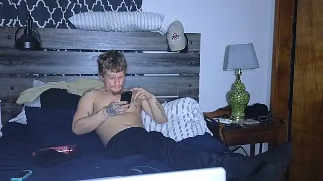 SpAzZ1234 online show from 02/04/26, 06:52