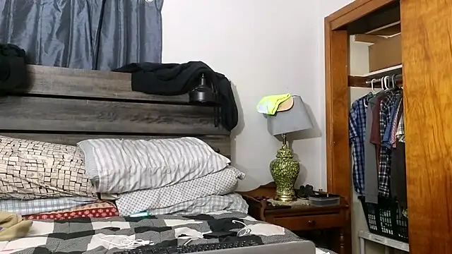 SpAzZ1234 online show from 03/12/26, 03:45