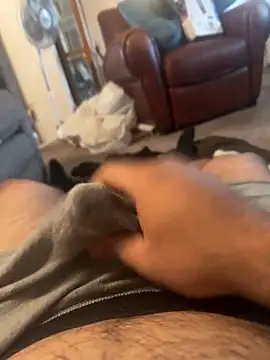 Snapshot of Jayare95 chatting on 11/17/25, 08:13 Jayare95 online show from 11/17/25, 08:13