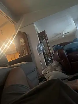 Snapshot of Jayare95 chatting on 11/12/25, 06:23 Jayare95 online show from 11/12/25, 06:23