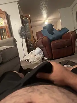 Snapshot of Jayare95 chatting on 11/17/25, 07:23 Jayare95 online show from 11/17/25, 07:23