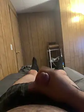 Snapshot of Jayare95 chatting on 12/21/25, 02:24 Jayare95 online show from 12/21/25, 02:24