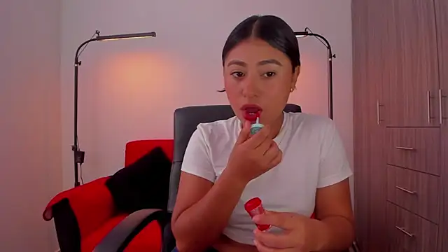 cloy baby   online show from 02/09/26, 12:03