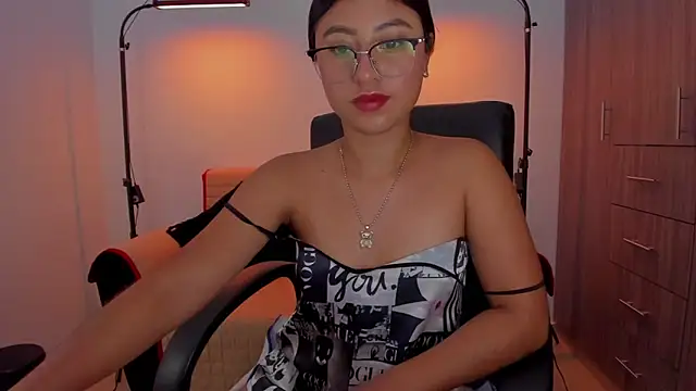 Snapshot of cloy_baby__ chatting on 03/19/25, 03:09 cloy baby online show from 03/19/25, 03:09