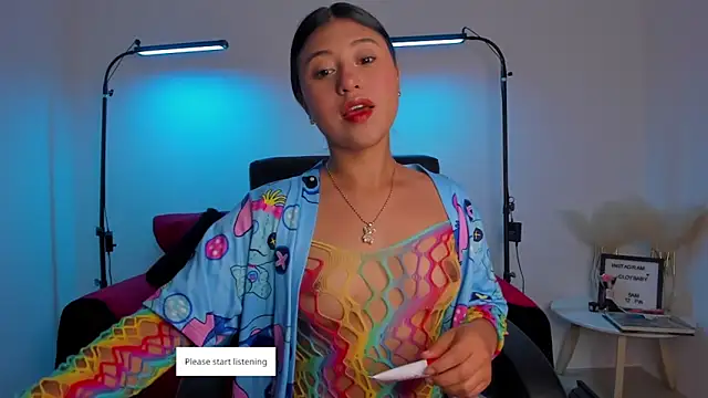 Snapshot of cloy_baby__ chatting on 02/04/25, 10:21 cloy baby online show from 02/04/25, 10:21
