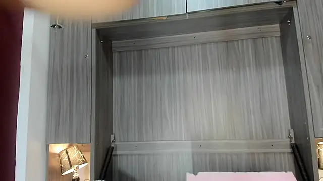 Snapshot of valerymeyerr chatting on 04/14/26, 12:10 valerymeyerr online show from 04/14/26, 12:10