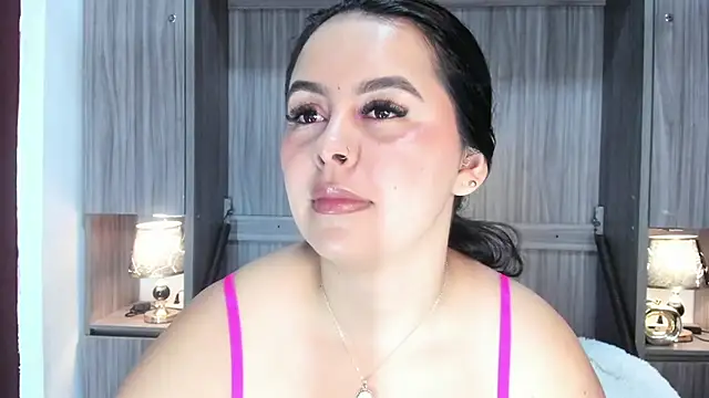 Snapshot of valerymeyerr chatting on 02/21/26, 11:56 valerymeyerr online show from 02/21/26, 11:56