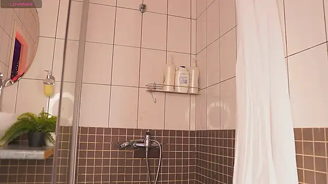 Sexydoll112 online show from 01/10/26, 01:01