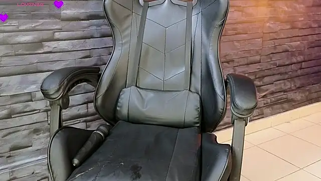 Lilith Zen online show from 02/06/25, 08:18