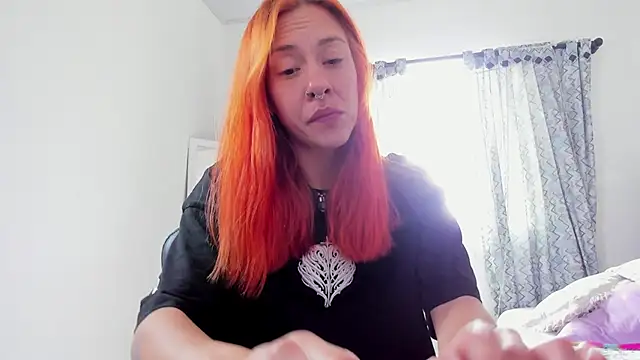 Snapshot of alejandrafitt chatting on 07/08/26, 04:40 alejandrafitt online show from 07/08/26, 04:40